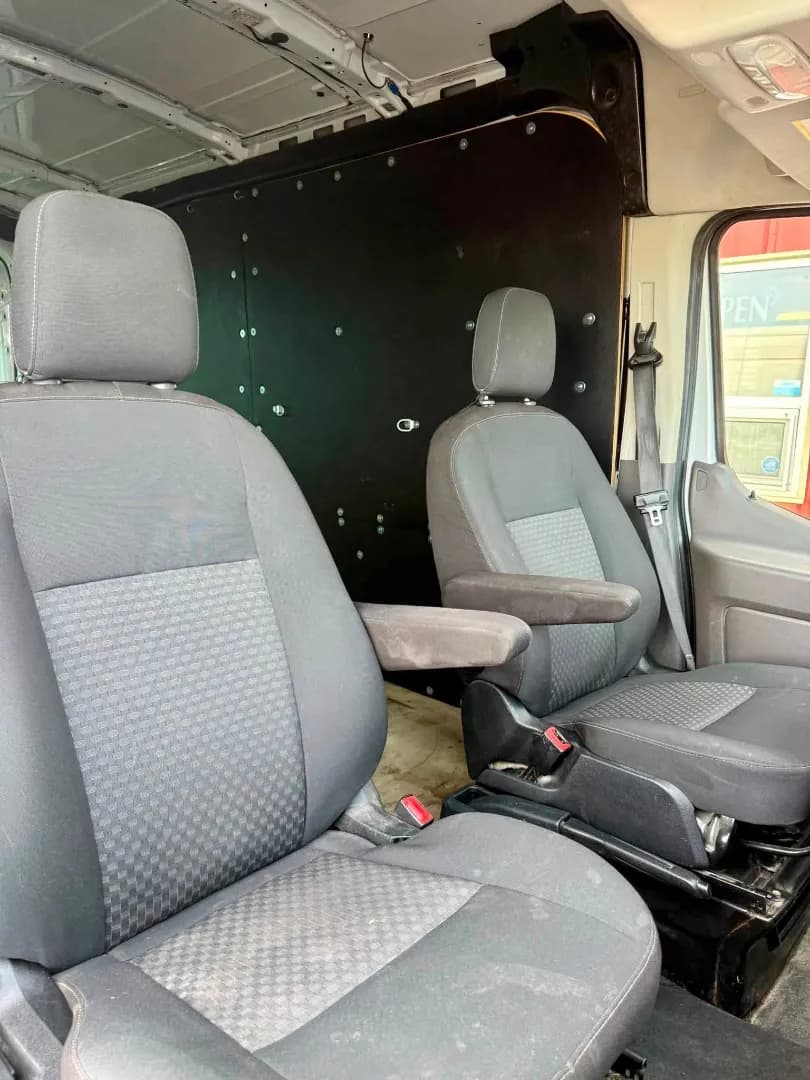 2020 FORD Transit 250 - Image 4